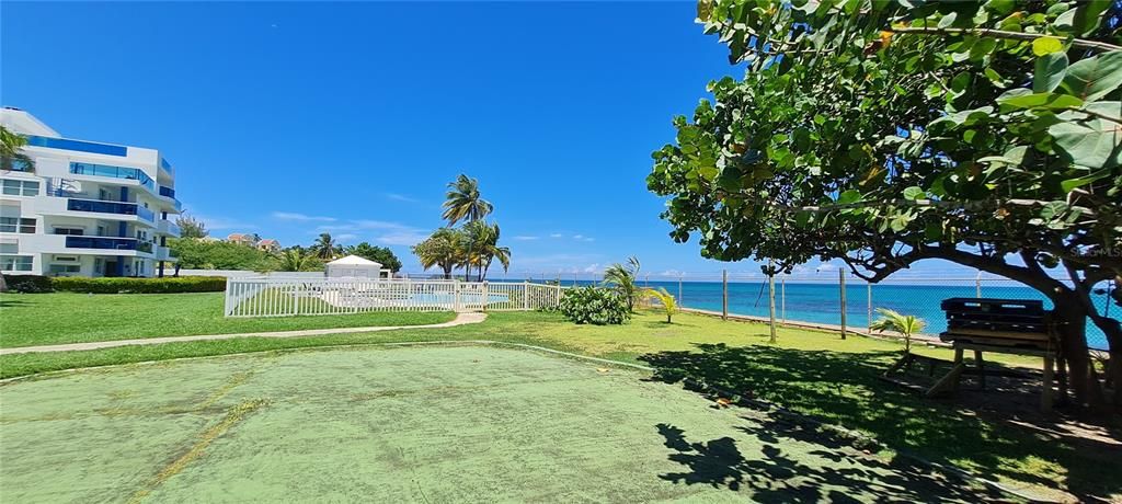 For Sale: $250,000 (2 beds, 2 baths, 1500 Square Feet)