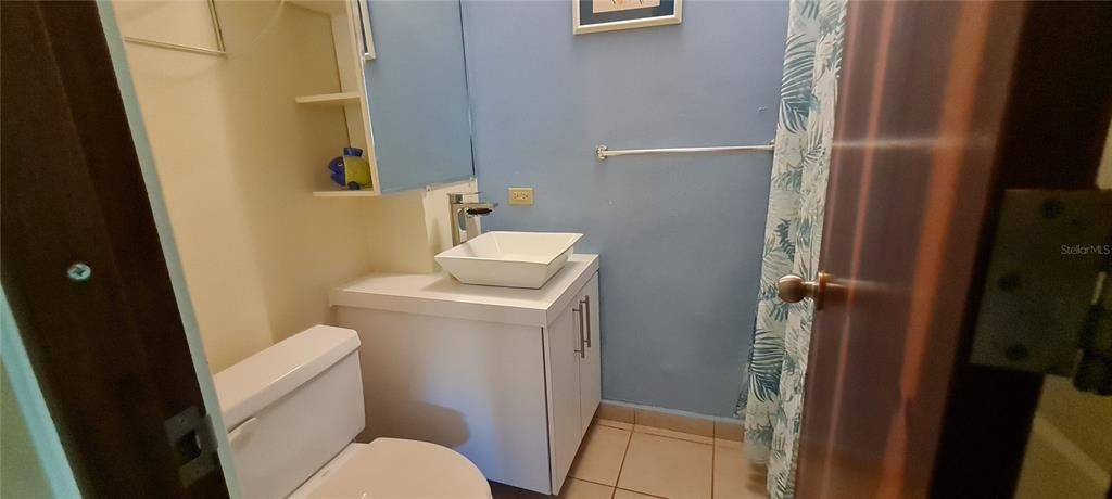 For Sale: $250,000 (2 beds, 2 baths, 1500 Square Feet)