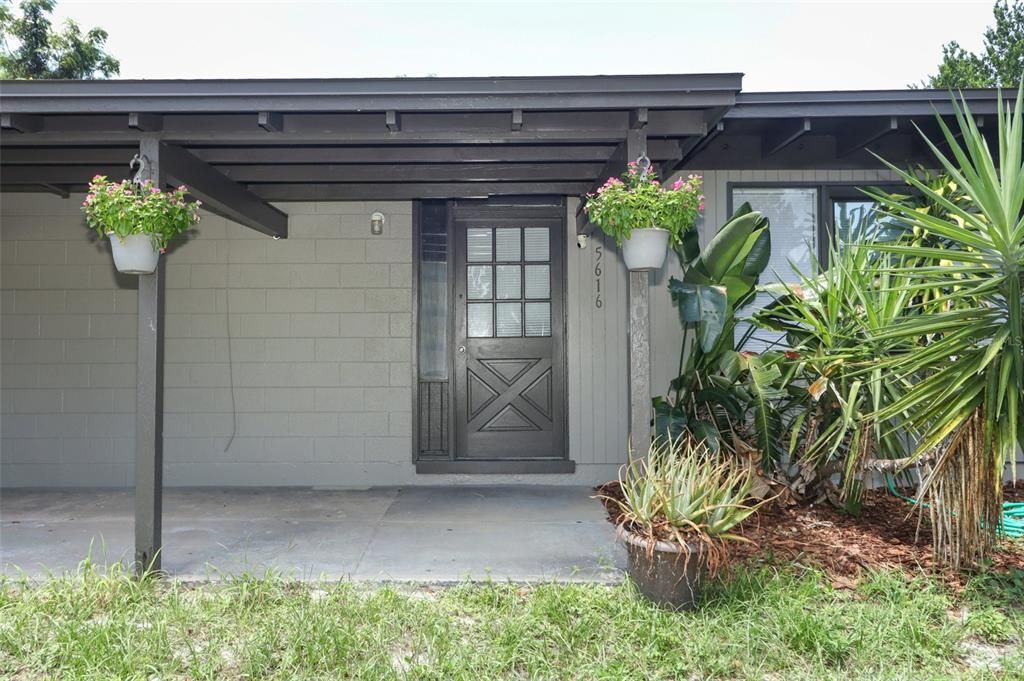 For Rent: $3,000 (2 beds, 2 baths, 1198 Square Feet)