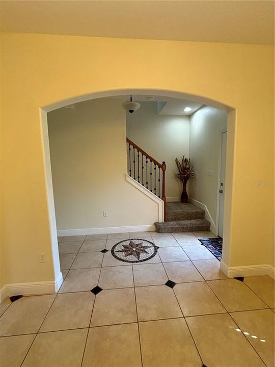 For Rent: $2,800 (3 beds, 3 baths, 2365 Square Feet)