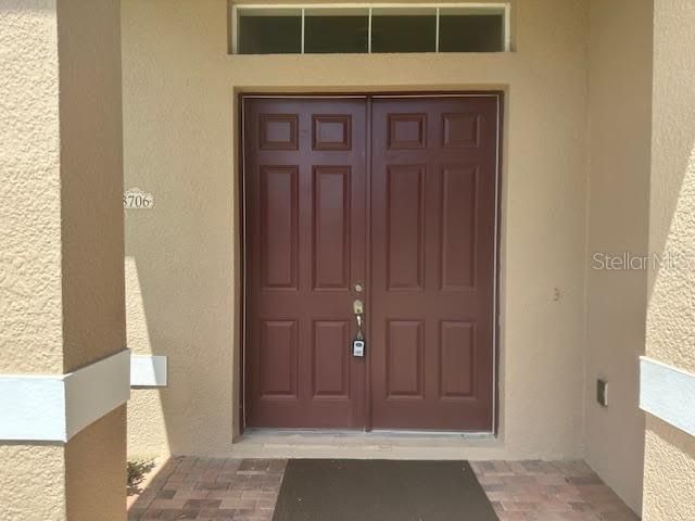 For Rent: $2,500 (4 beds, 2 baths, 2759 Square Feet)