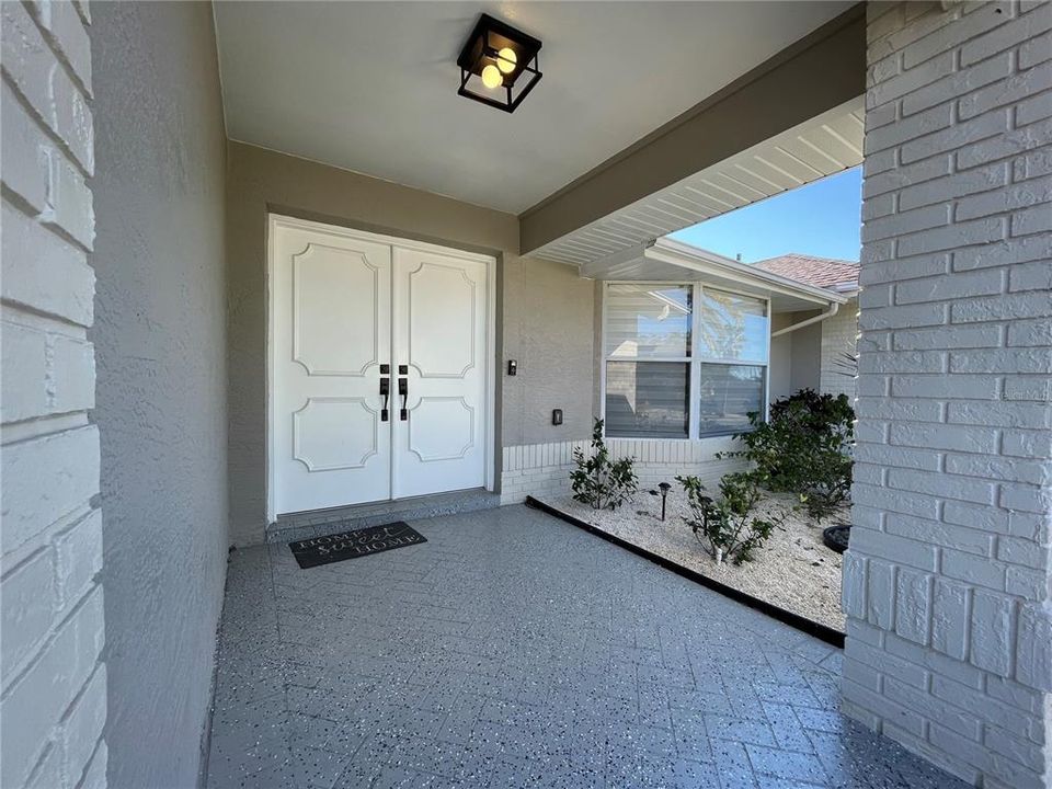 For Sale: $439,000 (4 beds, 2 baths, 1996 Square Feet)