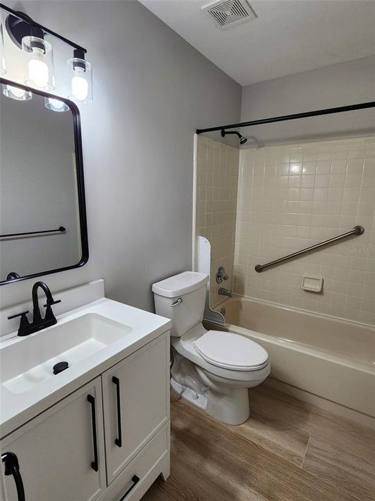 For Rent: $1,750 (2 beds, 2 baths, 1248 Square Feet)