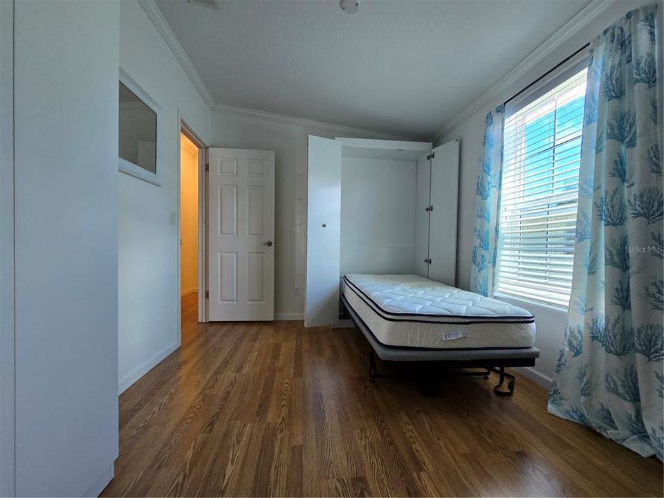 Murphy Beds in 2nd Bedroom