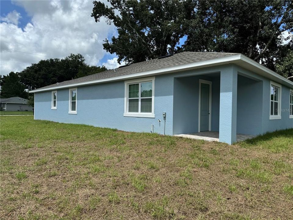 For Rent: $2,200 (4 beds, 3 baths, 2057 Square Feet)