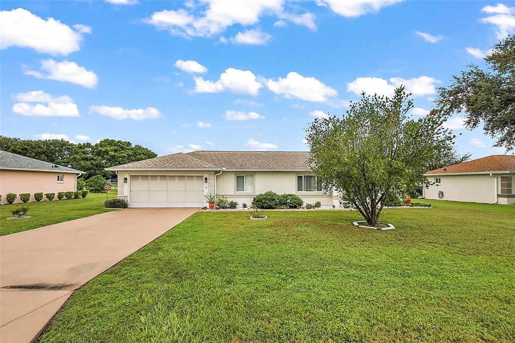 For Sale: $223,900 (3 beds, 2 baths, 1292 Square Feet)