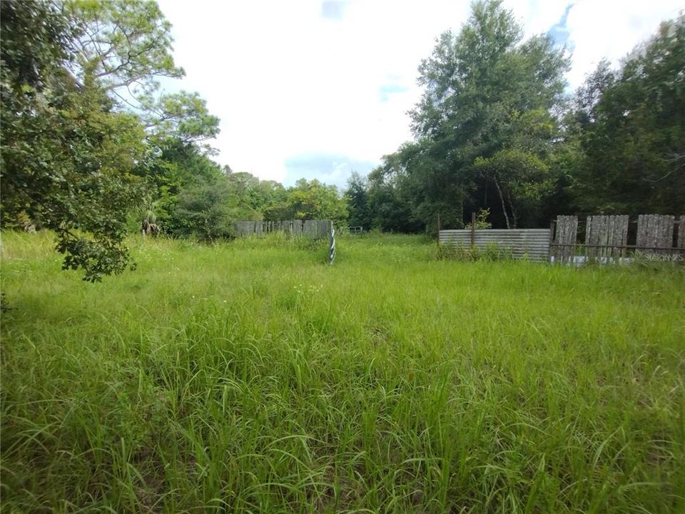 Vendido Recientemente: $199,000 (3.85 acres)