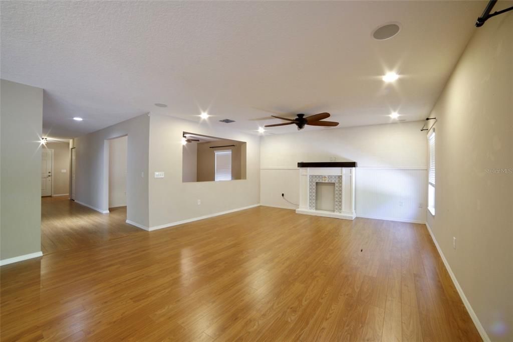 For Rent: $2,600 (3 beds, 2 baths, 1920 Square Feet)