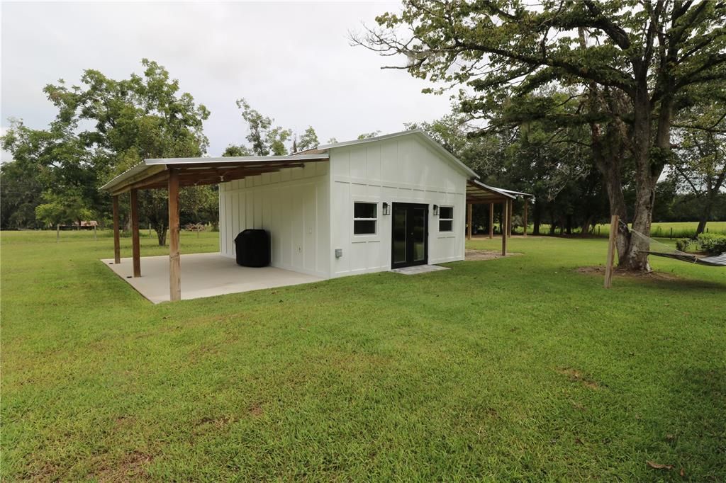 For Sale: $744,000 (3 beds, 3 baths, 2095 Square Feet)