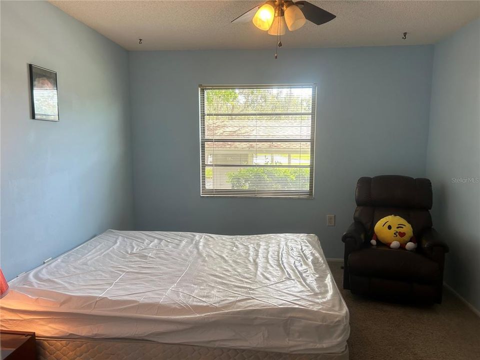 For Rent: $2,600 (4 beds, 2 baths, 1550 Square Feet)