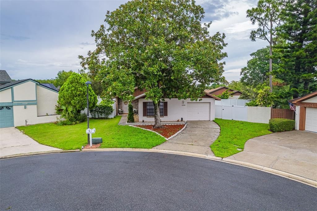 For Sale: $420,000 (3 beds, 2 baths, 1564 Square Feet)