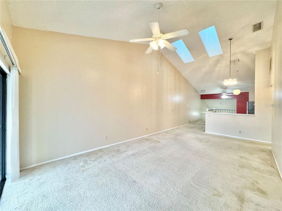 For Rent: $1,500 (2 beds, 2 baths, 828 Square Feet)