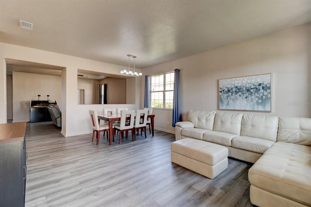 For Sale: $459,000 (4 beds, 2 baths, 2104 Square Feet)