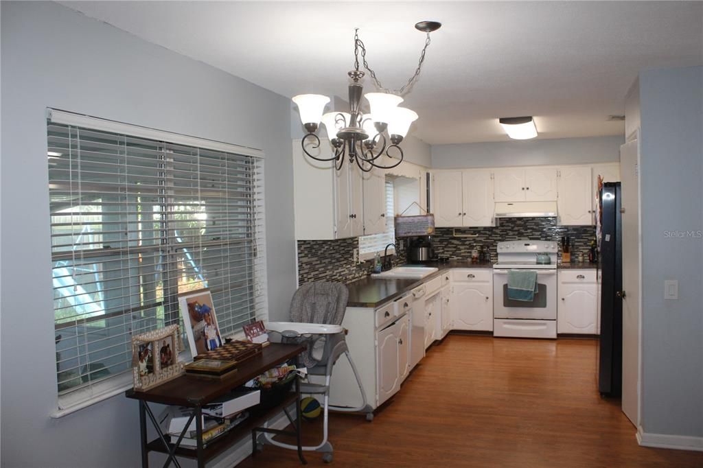 For Sale: $294,500 (4 beds, 2 baths, 1897 Square Feet)