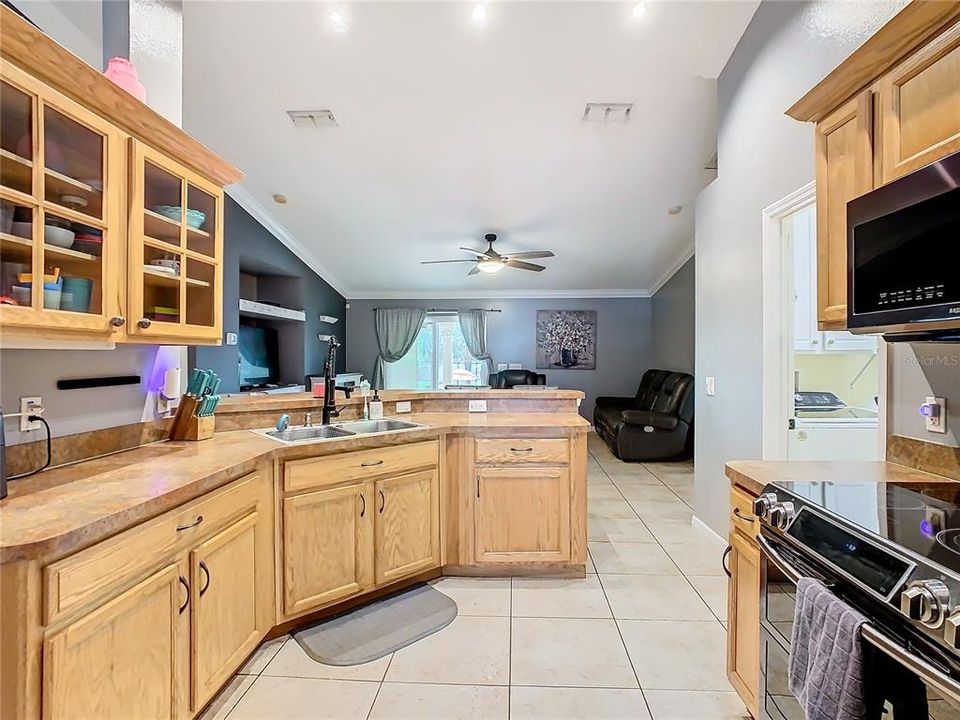 OPEN CONCEPT KITCHEN