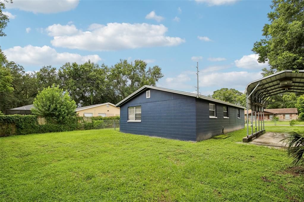 For Sale: $289,900 (3 beds, 1 baths, 989 Square Feet)