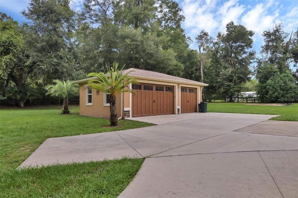 For Sale: $781,000 (4 beds, 2 baths, 2356 Square Feet)