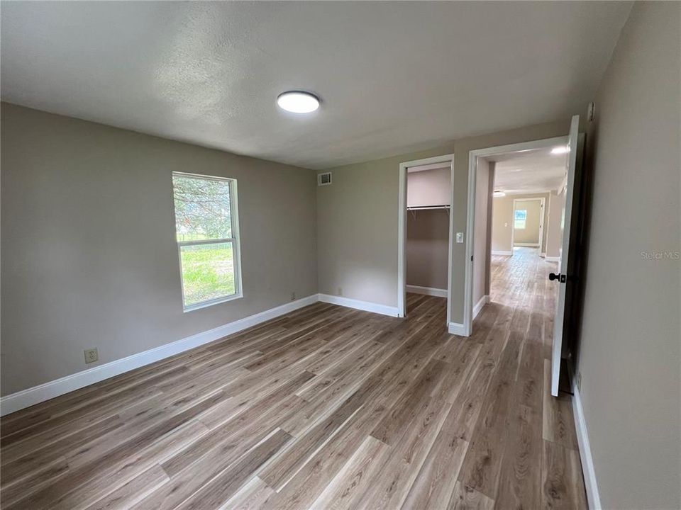 For Rent: $2,100 (3 beds, 2 baths, 1344 Square Feet)