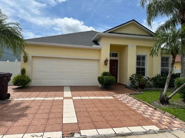 For Sale: $520,000 (4 beds, 2 baths, 1955 Square Feet)