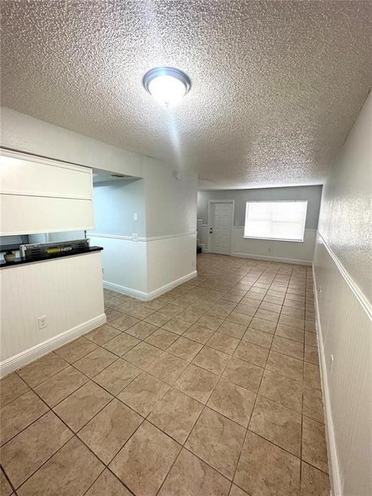 For Rent: $1,397 (2 beds, 1 baths, 936 Square Feet)