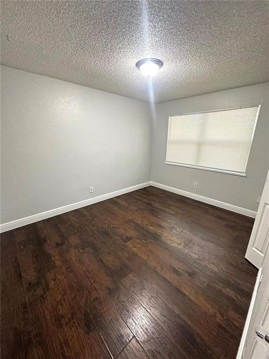 For Rent: $1,397 (2 beds, 1 baths, 936 Square Feet)