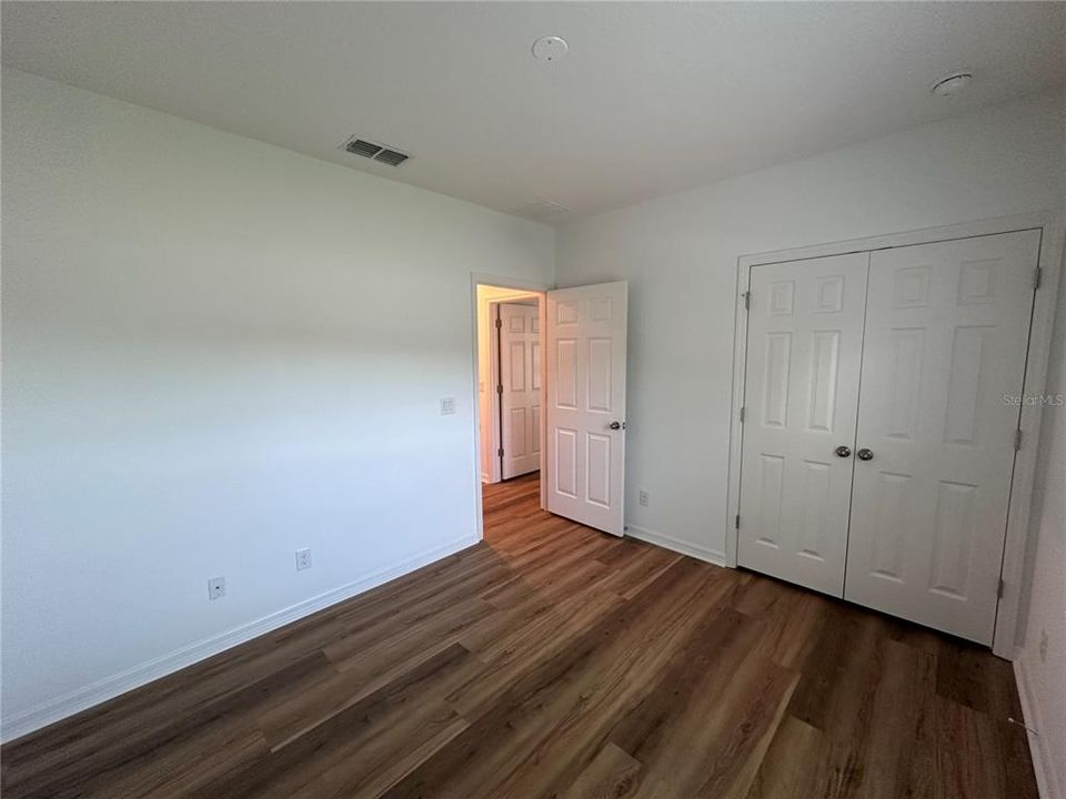 Active With Contract: $2,350 (4 beds, 2 baths, 1974 Square Feet)