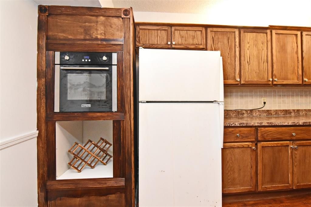 For Sale: $205,000 (2 beds, 2 baths, 1110 Square Feet)