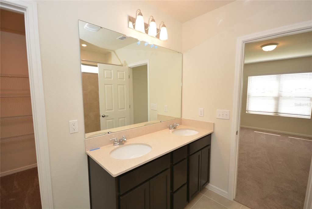 Active With Contract: $2,100 (4 beds, 2 baths, 1865 Square Feet)