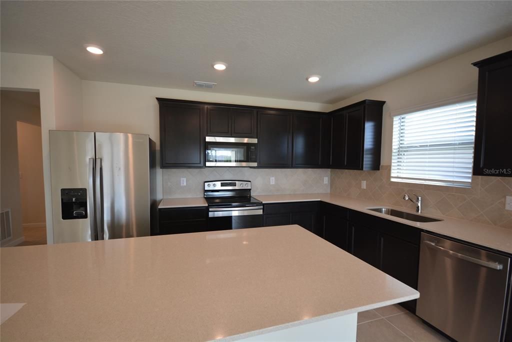 Active With Contract: $2,100 (4 beds, 2 baths, 1865 Square Feet)