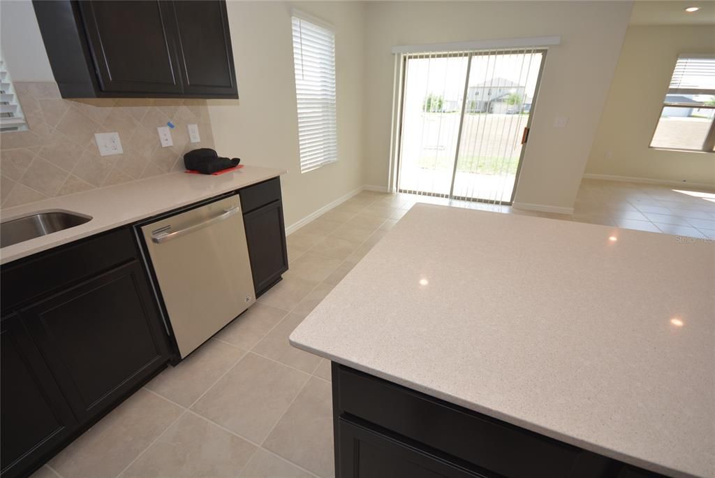 Active With Contract: $2,100 (4 beds, 2 baths, 1865 Square Feet)