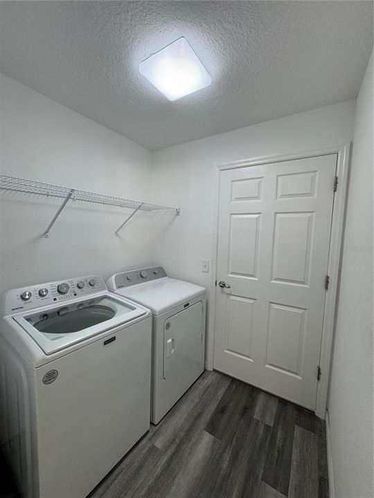 For Rent: $1,950 (3 beds, 2 baths, 1311 Square Feet)