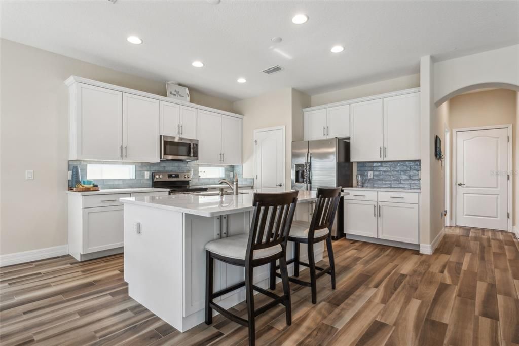 Active With Contract: $850,000 (5 beds, 3 baths, 3469 Square Feet)