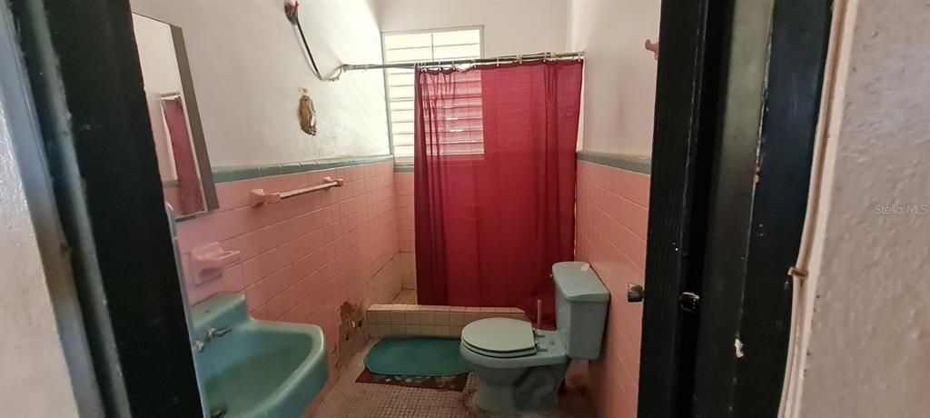 En Venta: $160,000 (3 camas, 2 baños, 2000 Pies cuadrados)