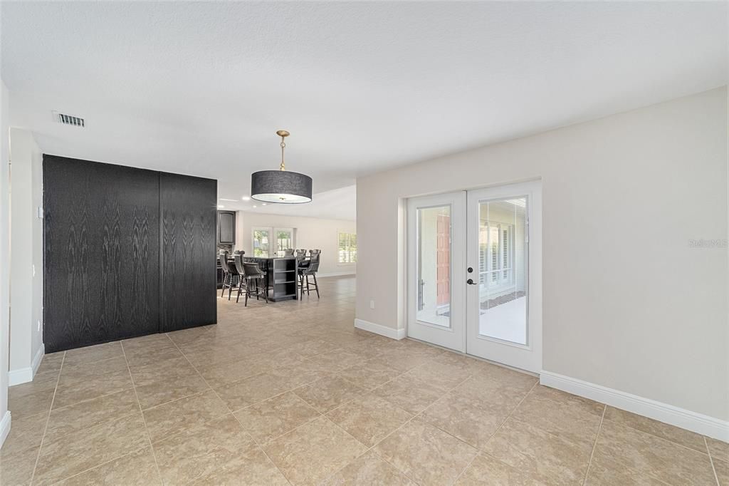 dining room/kitchen