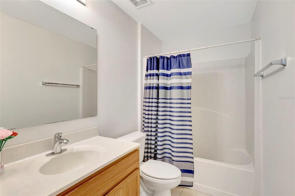 For Sale: $305,000 (3 beds, 2 baths, 1620 Square Feet)