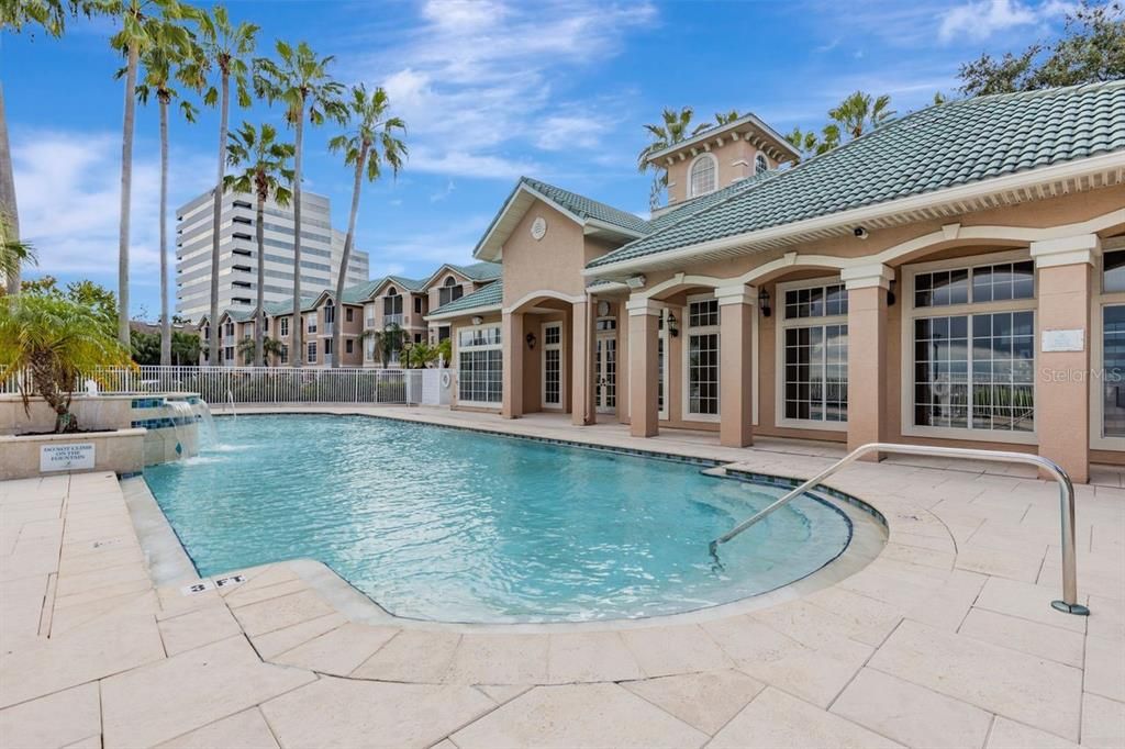 Clubhouse/heated saltwater pool