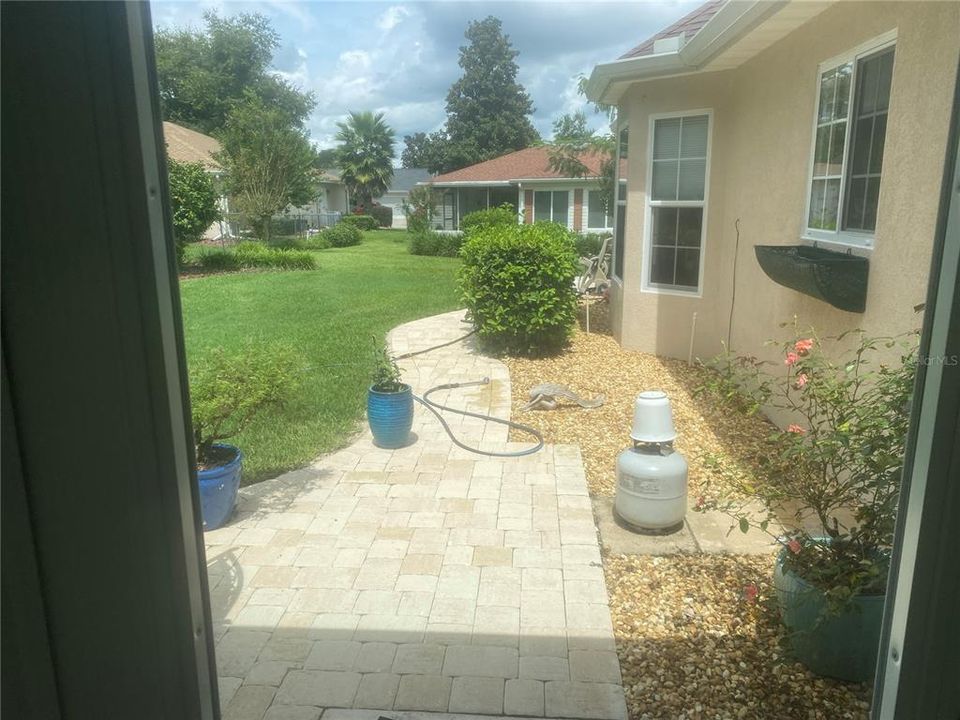 Back of House /Florida Room View.