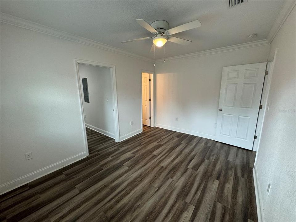 For Rent: $1,600 (1 beds, 1 baths, 672 Square Feet)