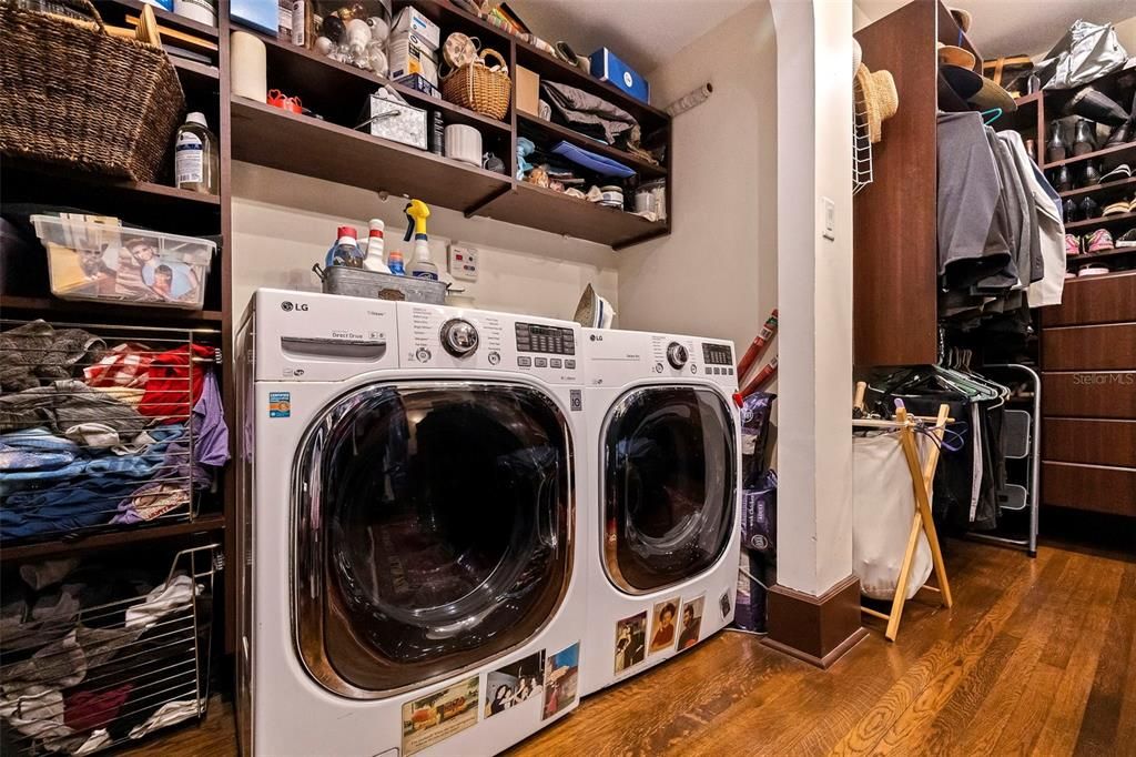 Washer / Dryer M Bedroom Closet