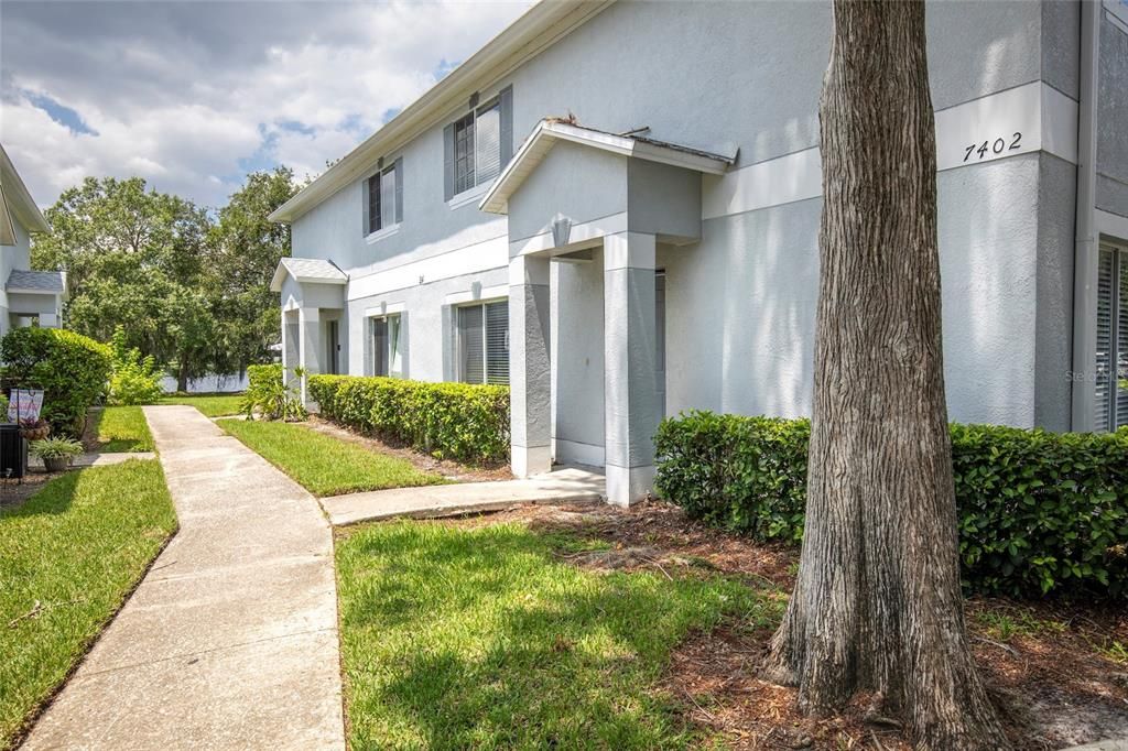 For Sale: $230,000 (3 beds, 2 baths, 1364 Square Feet)