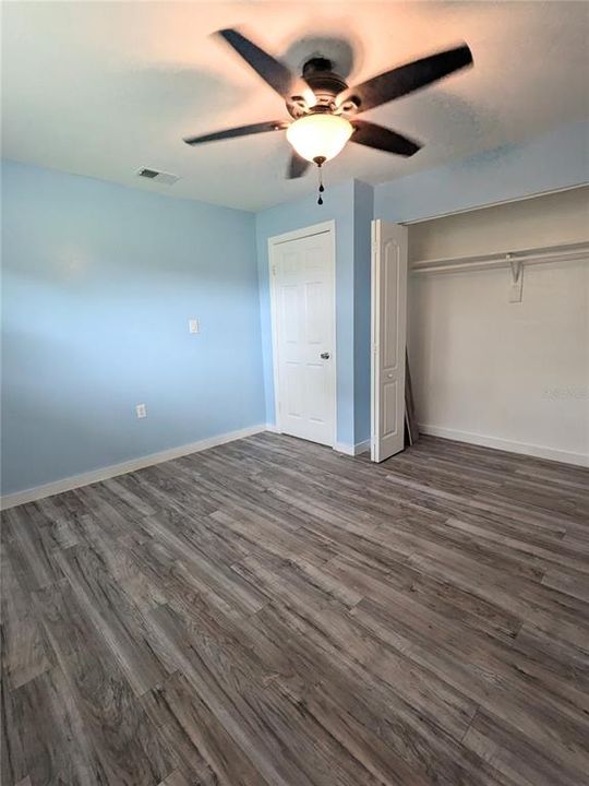 For Sale: $228,000 (3 beds, 1 baths, 912 Square Feet)