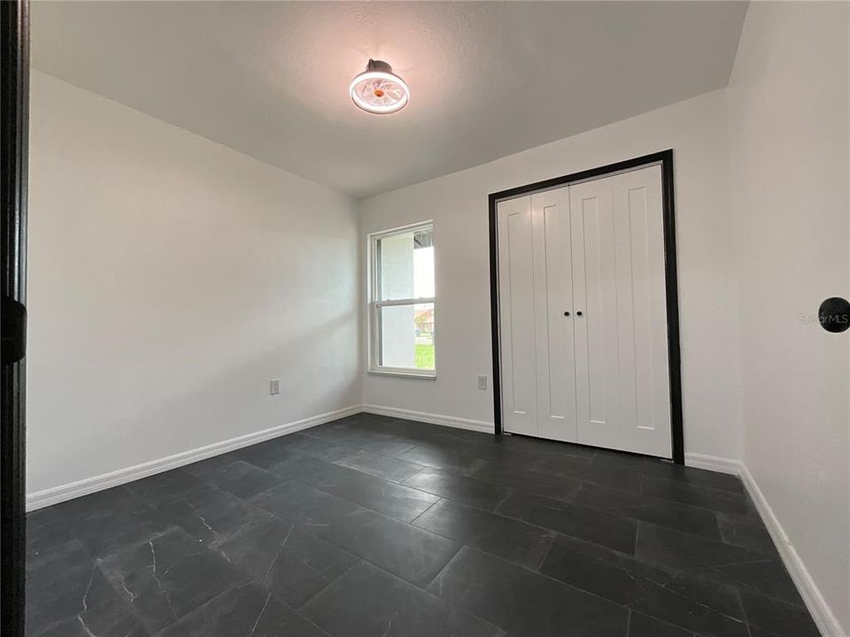 Active With Contract: $275,000 (4 beds, 2 baths, 1107 Square Feet)