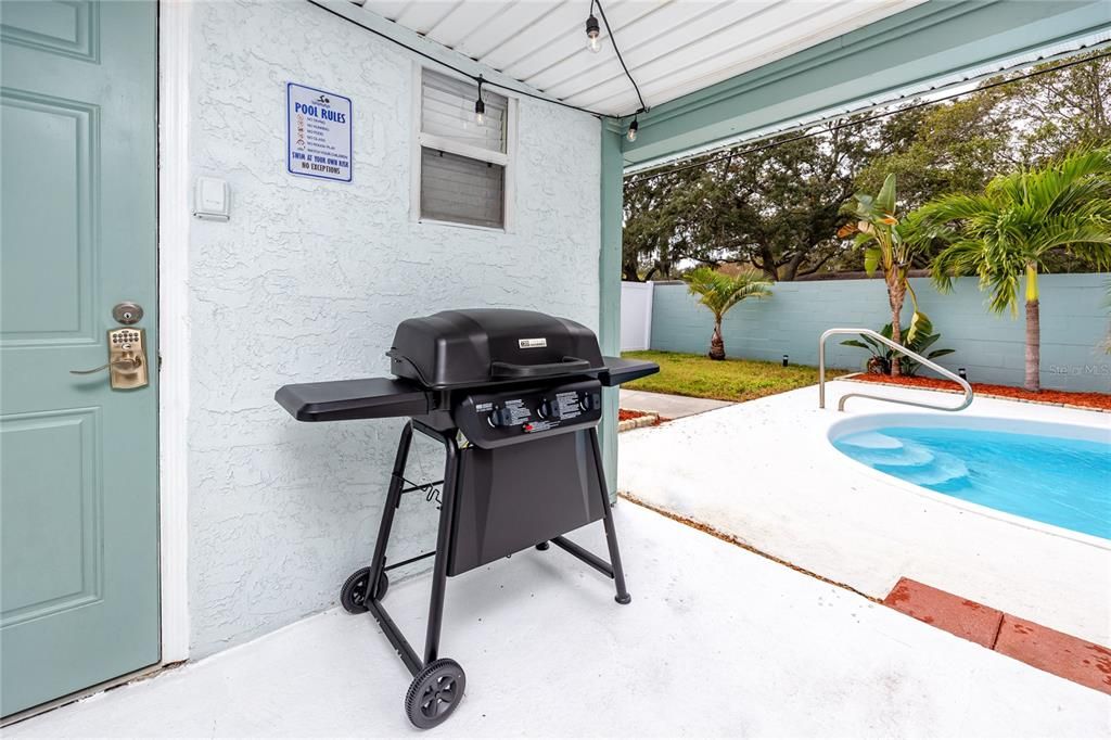 Active With Contract: $3,350 (3 beds, 2 baths, 1438 Square Feet)