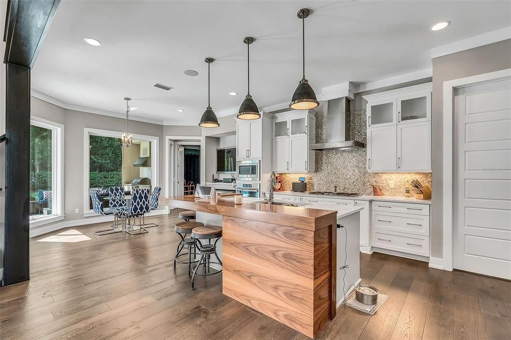 Kitchen with breakfast bar and breakfast nook