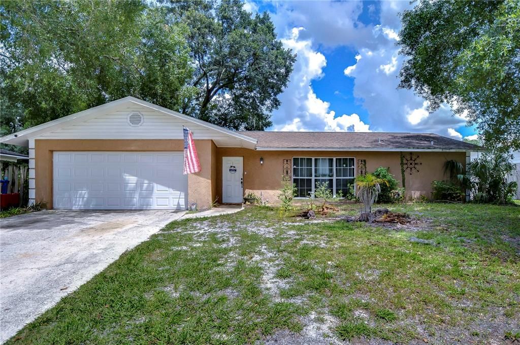 Active With Contract: $280,000 (3 beds, 2 baths, 1746 Square Feet)