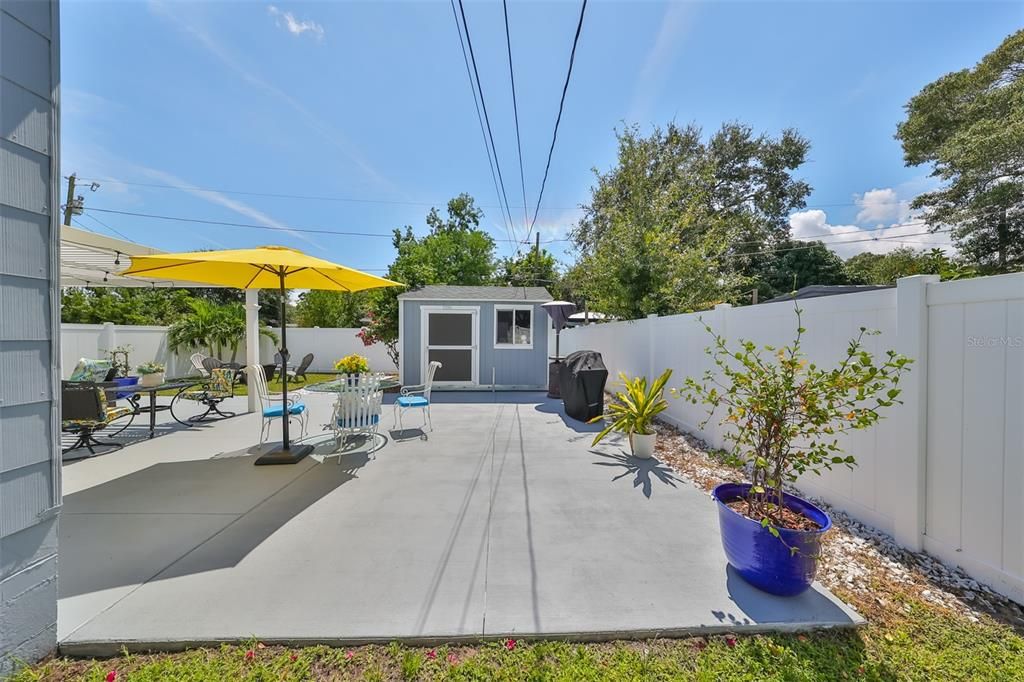 For Sale: $439,000 (3 beds, 2 baths, 1066 Square Feet)