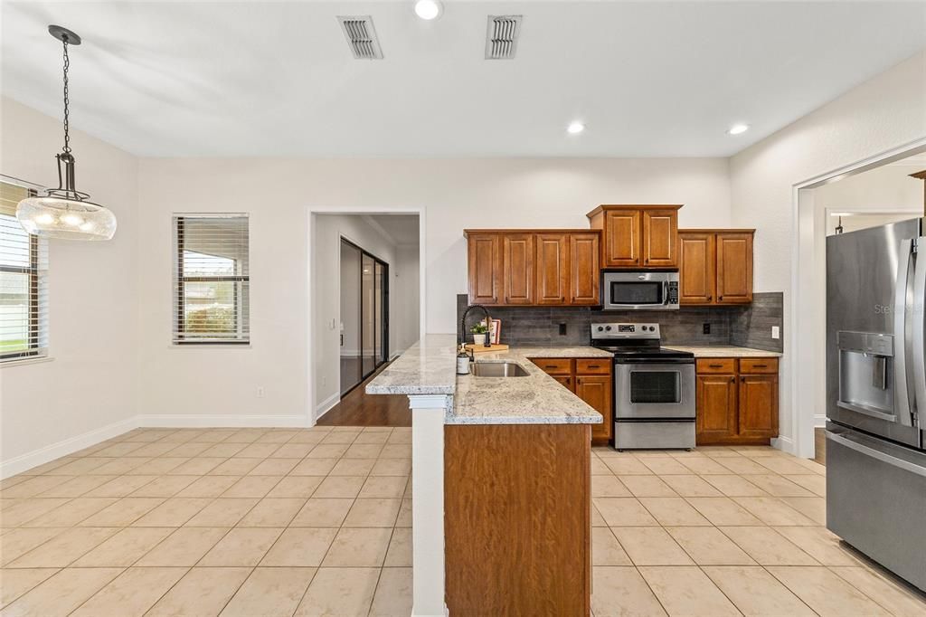 For Sale: $478,900 (4 beds, 2 baths, 2437 Square Feet)