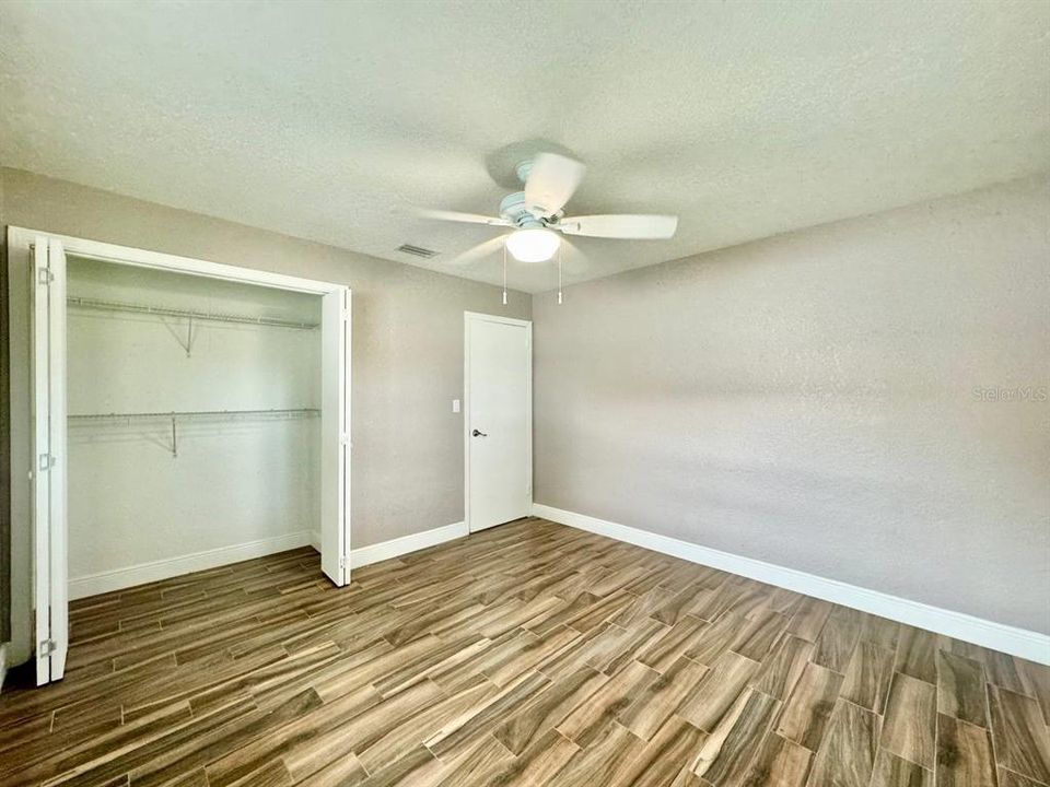 For Rent: $2,600 (3 beds, 2 baths, 1407 Square Feet)