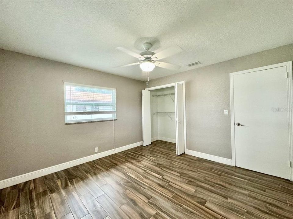 For Rent: $2,600 (3 beds, 2 baths, 1407 Square Feet)