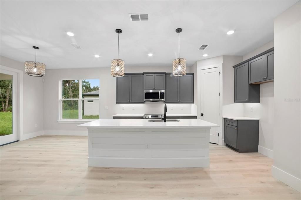 Kitchen with Island